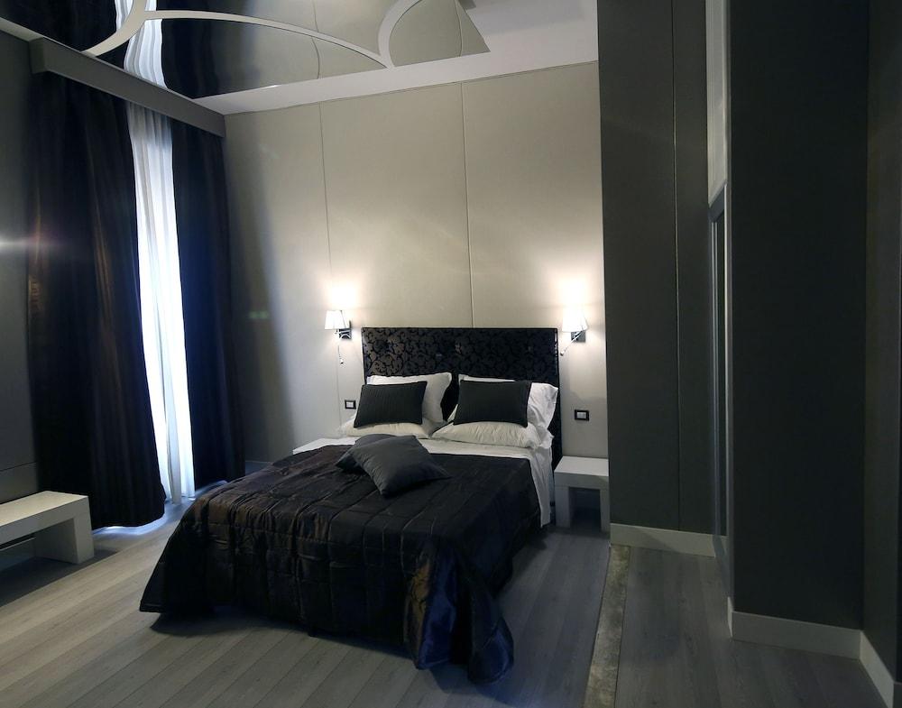 Piccolo Di Piazza Di Spagna Suites Rome Exterior photo