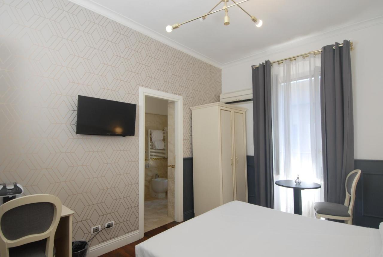 Piccolo Di Piazza Di Spagna Suites Rome Exterior photo