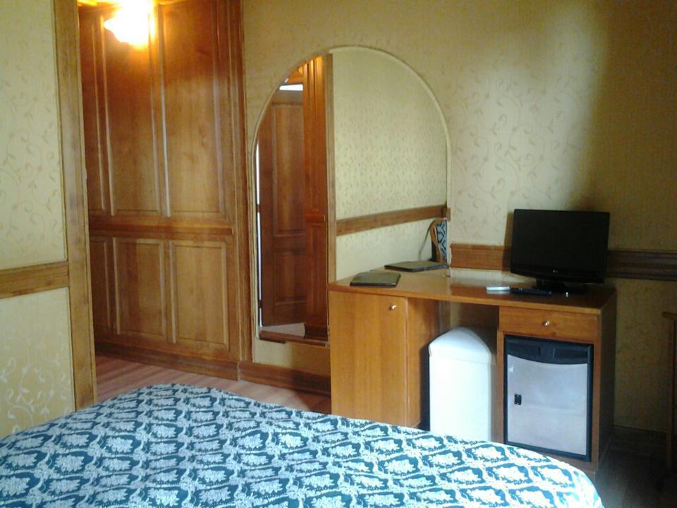 Piccolo Di Piazza Di Spagna Suites Rome Exterior photo